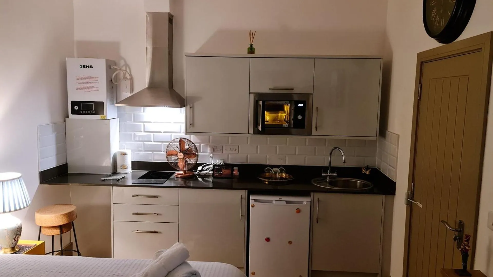 Surebillionaire Homes II London Apartmanhotel