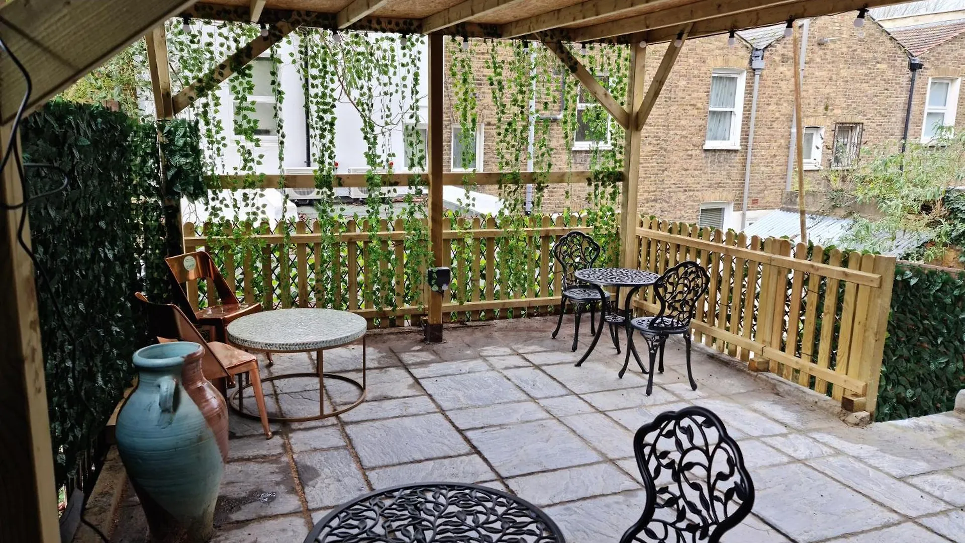Surebillionaire Homes II London Egyesült Királyság